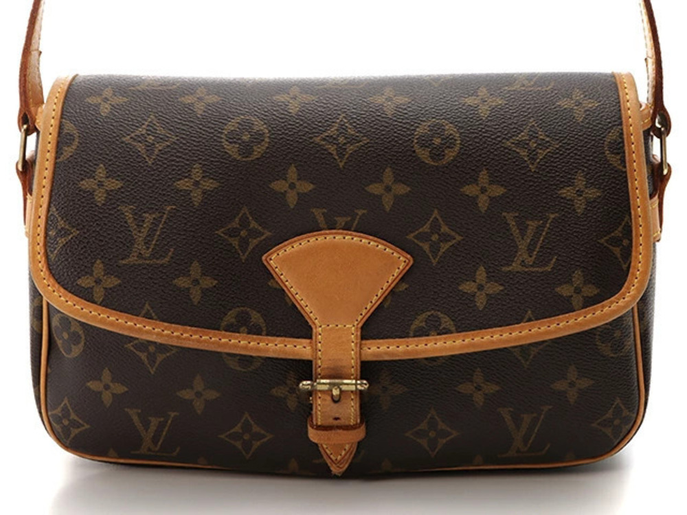 LOUIS VUITTON Sologne Shoulder Bag Monogram